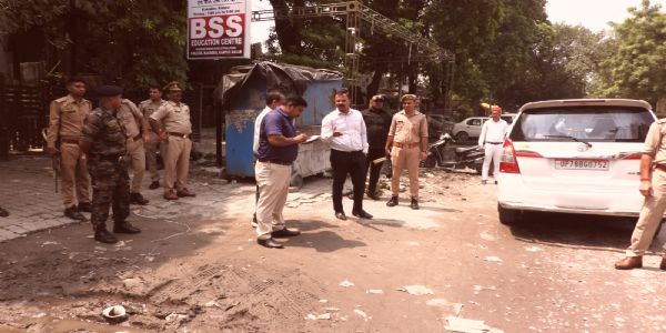 पर्वों से पहले सड़कों को दुरुस्त करने में तेजी लाएं, सफाई में लापरवाही पर हाेगी कार्रवाई : अर्पित उपाध्याय