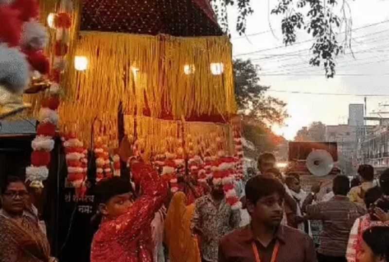 इंदौर में निकली अहिल्याबाई की पालकी यात्रा इंदौर में निकली अहिल्याबाई की पालकी यात्रा