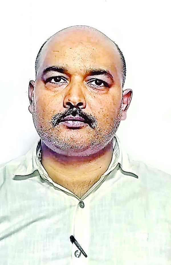 अमरेश द्विवेदी अमरेश द्विवेदी