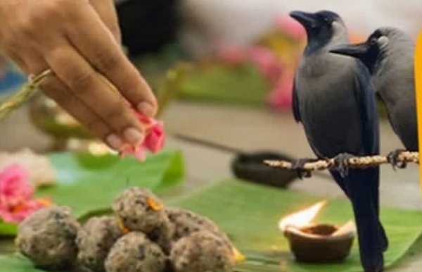 पिंडदान की फाइल फोटो पिंडदान की फाइल फोटो
