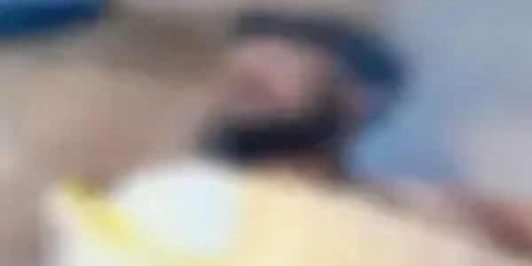 बिजनौर : सड़क किनारे मिला अज्ञात व्यक्ति का शव,पुलिस कर रही शिनाख्त