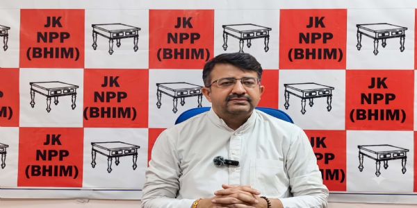 ग्रामीण पोस्टिंग के लिए समान एचआरए की मांग, जेकेएनपीपी भीम ने सीएम से की अपील