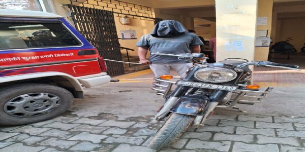 बुलेट चोरी मामले में आरोपित गिरफ्तार, करीब 40 मामलों में दर्ज है नाम