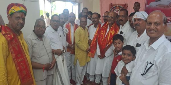पर्यूषण पर्व : हर्षोल्लास के साथ हुआ प्रभु महावीर का जन्मवाचन महोत्सव