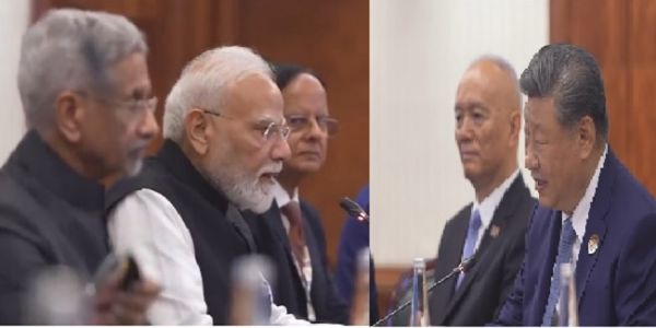 मोदी ने जिनपिंग के साथ की द्विपक्षीय बैठक