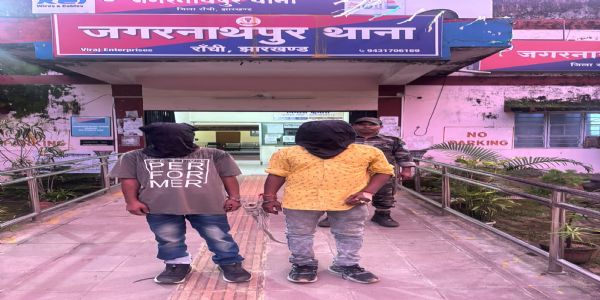 चोरी का ऑटो बरामद, दो आरोपित गिरफ्तार