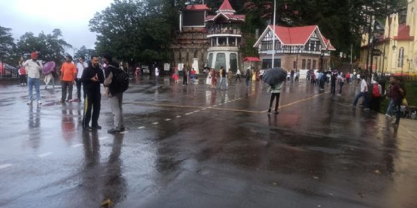 भूस्खलन से हिमाचल में 101 सड़कें बंद, 19 सितंबर तक बारिश के आसार, अलर्ट नहीं