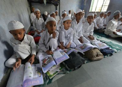 पश्चिम बंगाल में 252 मदरसों को बंद करने का नोटिस, 100 को कारण बताओ नोटिस