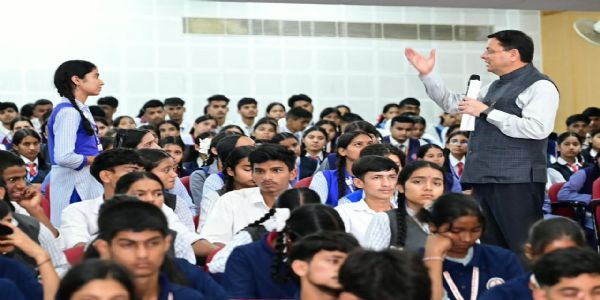 मुख्यमंत्री युवा विद्यार्थी मंथन में  विद्यार्थियों ने साझा किए सपने और सुझाव