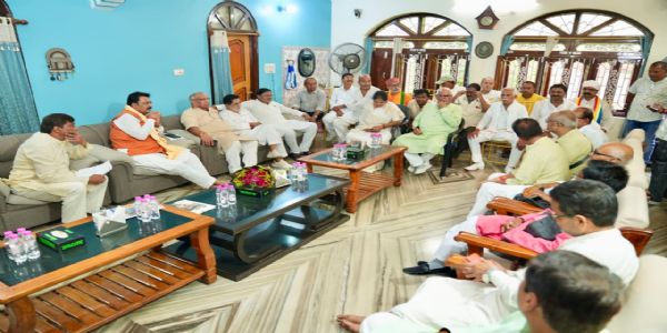 वरिष्ठ कार्यकर्ताओं के त्याग व परिश्रम से ही भाजपा बनी विश्व की सबसे बड़ी पार्टी : संजय सरावगी