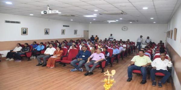 वैज्ञानिक उपलब्धियों को आमजन तक पहुंचाने में हिंदी प्रभावी माध्यम : अरुण सज्जन