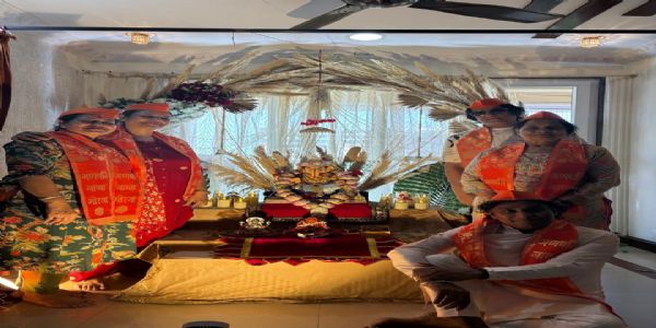गणेश चतुर्थी :  घर-घर और पंडालों में विराजे गणपति