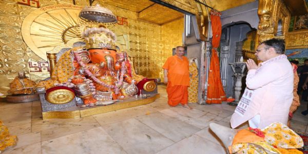 गणेश चतुर्थी पर्व: मुख्यमंत्री भजनलाल शर्मा ने मोती डूंगरी मंदिर में किए दर्शन