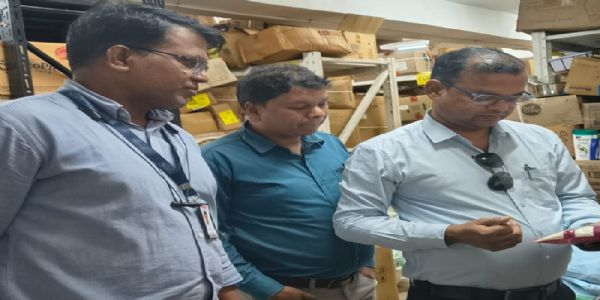 जबलपुरः खाद्य सुरक्षा अधिकारियों ने राईट टाउन स्थित सागर गेरे का किया निरीक्षण