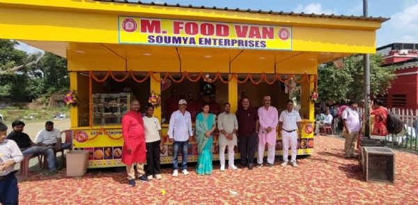 मोबाइल फूड स्टॉल मोबाइल फूड स्टॉल
