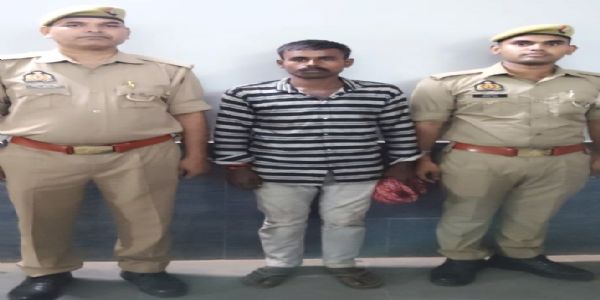 देवरिया : हत्या के मामले में फरार तीसरा आराेपित गिरफ्तार