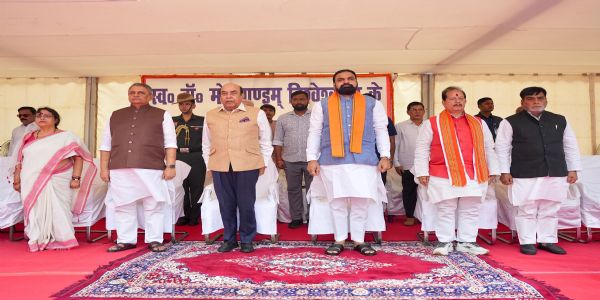 भारत रत्न डॉ. मोक्षगुंडम विश्वेश्वरैया की जयंती पर राज्यपाल-मुख्यमंत्री ने अर्पित की श्रद्धांजलि