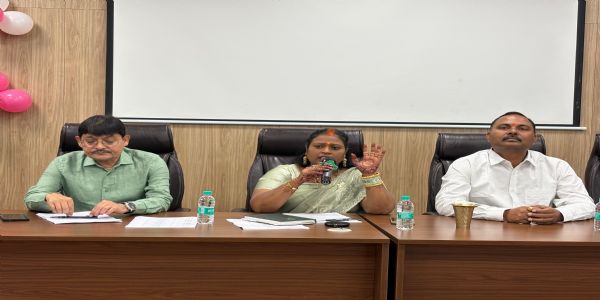 करमा पूजा पर मेयर ने दिया अखड़ा की साफ-सफाई और प्रकाश की व्यवस्था का निर्देश
