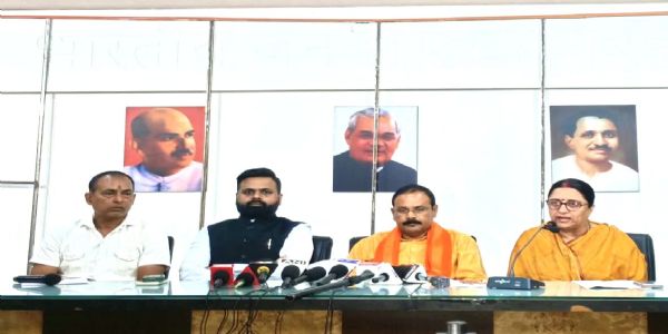 सेवा, सुशासन और विकास के 25 वर्षों की यात्रा को जनभागीदारी से बनाएंगे ऐतिहासिक: नंद किशोर राम