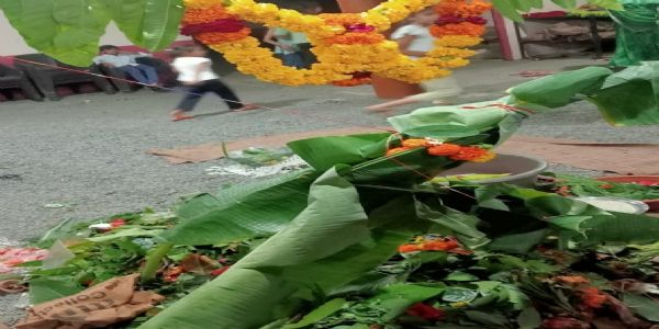 झाबुआ में गणेशोत्सव की धूम, शिव-पार्वती की पूजा के साथ देर रात तक गूंजे भजन