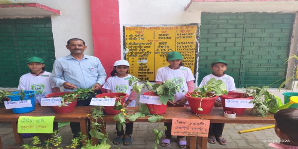 शैक्षिक नवाचार ने बदली प्राथमिक विद्यालय खरौवा की तस्वीर, छात्र संख्या 87 से बढ़कर 154 हुई