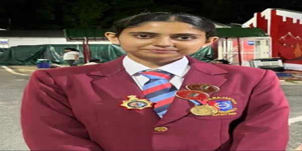 एनसीसी कैडेट रुद्राक्षी राठौड़ को स्वर्ण पदक हासिल
