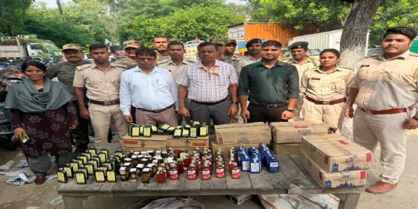 पटना में दो जगह छापेमारी, 204 लीटर विदेशी शराब बरामद