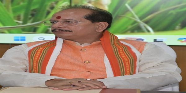 बाढ़ प्रभावित किसानों के साथ खड़ी है सरकार, क्षति का वास्तविक आकलन कर मिलेगी हरसंभव सहायता : विजय कुमार सिन्हा