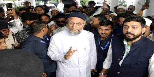 ओवैसी ने किया यूसीसी का विरोध, भोपाल में बोले- आदिवासियों जैसे मुस्लिमों के भी कानून