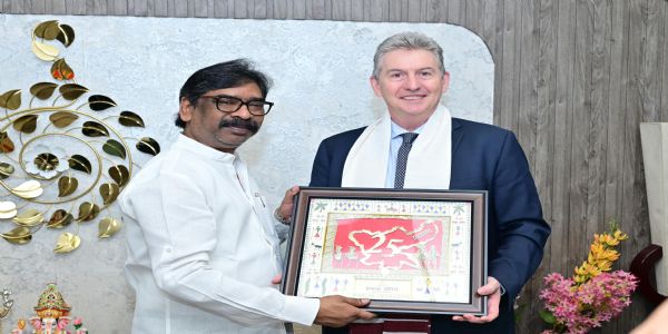 ऑस्ट्रेलिया के महावाणिज्य दूत से मुख्यमंत्री ने की खनिज, खेल और पर्यटन को बढ़ाने पर चर्चा
