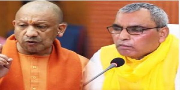 पंचायत सहायकों को मुख्यमंत्री योगी की बड़ी सौगात, मानदेय में 50 फीसदी की बढ़ोतरी