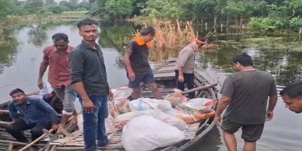 पानी उतरने के साथ बढ़ीं चुनौतियां, जिंदगी को दोबारा पटरी पर लाने की जद्दोजहद