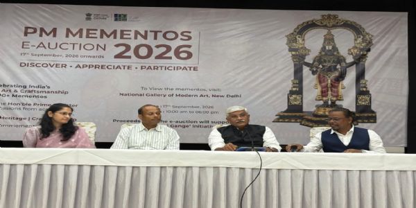 केन्द्रीय मंत्री गजेन्द्र सिंह शेखावत केन्द्रीय मंत्री गजेन्द्र सिंह शेखावत