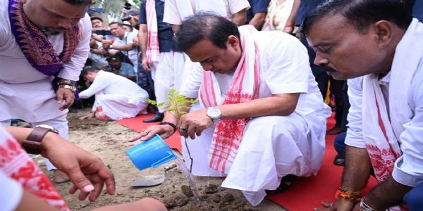 आत्मनिर्भर असम अभियान के तहत 82,219 युवाओं को 278 करोड़ की वित्तीय सहायता