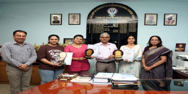 हिसार : राष्ट्रीय पशु चिकित्सा प्रसार सम्मेलन में लुवास के वैज्ञानिकों व शोधार्थियों ने लहराया परचम