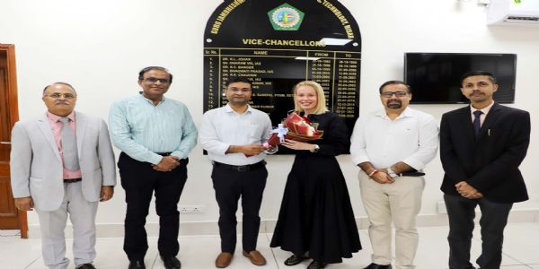 हिसार : साइप्रस के सीएएसए कॉलेज की प्रबंध निदेशक ने किया गुरु जम्भेश्वर विश्वविद्यालय का दौरा किया