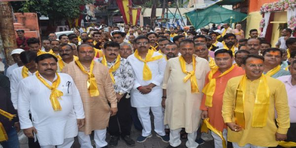 महानगर में भव्यता के साथ निकली भगवान विश्वकर्मा की शोभायात्रा