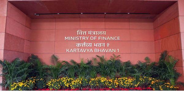 वित्त मंत्रालय विकसित भारत की रूपरेखा पर राज्यों के वित्त मंत्रियों, सचिवों का सम्मेलन करेगा आयोजित