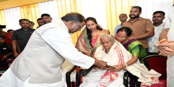 राज्यपाल आचार्य ने की कछार से नशा मुक्त भारत संकल्प पदयात्रा की शुरूआत