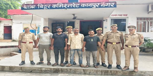 टावरों से उपकरण चोरी करने वाले गिरोह में शामिल पूर्व टेक्नीशियन समेत चार गिरफ्तार