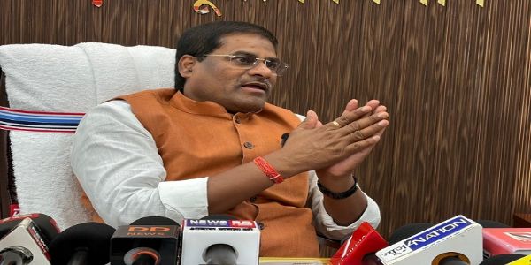 ईंट-भट्ठा मालिकों को बकाया मूल राशि एकमुश्त जमा करने पर ब्याज में मिलेगी छूट : डॉ. प्रमोद कुमार