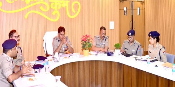कुम्भ की तैयारियों को लेकर एडीजी ने की समीक्षा, अधिकारियों को दिए निर्देश