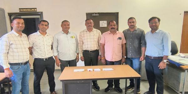 भोपाल में मेट्रो ब्रिज के पास स्मैक के साथ दो युवक गिरफ्तार, क्राइम ब्रांच ने 3.53 ग्राम मादक पदार्थ जब्त किए