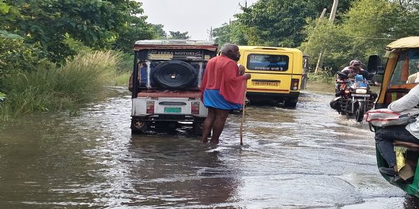 नवगछिया में गंगा-कोसी के जलस्तर में आंशिक गिरावट, राहत के बीच सभी तटबंध सुरक्षित