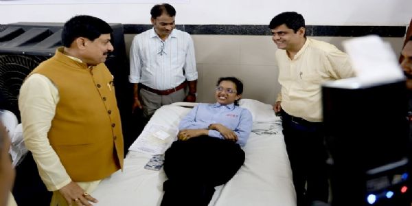 मध्य प्रदेश में सेवा संकल्प अभियान के प्रथम दिन 388 रक्तदान शिविर