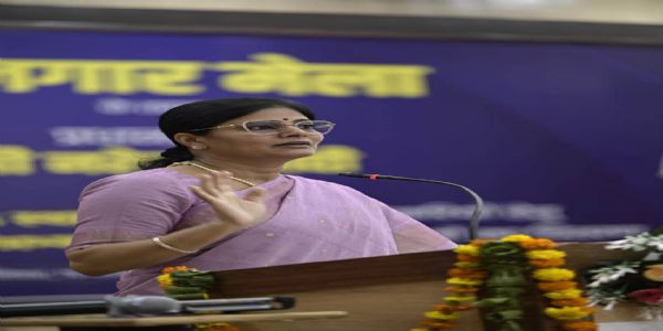 जनसेवा की भावना सर्वोपरि रखकर काम करें नवचयनित अभ्यर्थी : अनुप्रिया पटेल