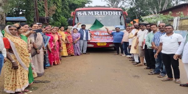 श्रीरामलला दर्शन योजना से धमतरी के 2,176 श्रद्धालुओं ने किए प्रभु के दर्शन
