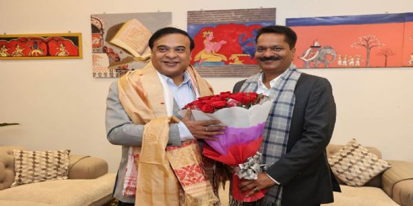 मुख्यमंत्री ने मंत्री अशोक सिंघल को जन्मदिन की शुभकामनाएं दीं