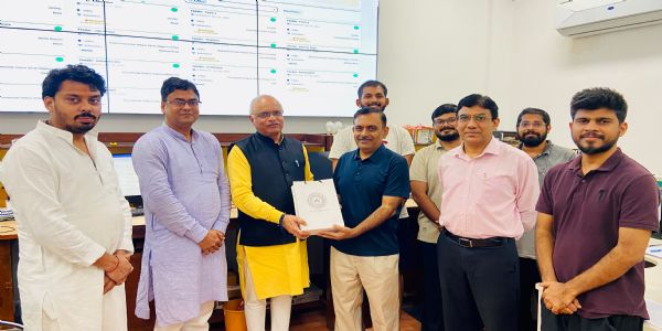 युवाओं की प्रतिभा और नवाचार से बनेगा विकसित भारत : डॉ. विनय सहस्रबुद्धे