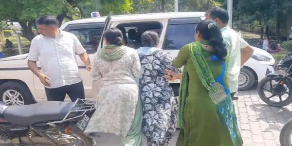 कैथल: दुष्कर्म केस में समझौते के नाम पर तीन लाख लेने का आरोप, महिला समेत तीन गिरफ्तार